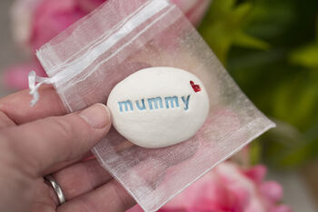 'Mum' Gift Pocket Pebble Letterbox Gift, 4 of 4