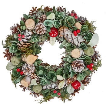 Personalised Winter Forest Treasures Wreath, 2 of 5