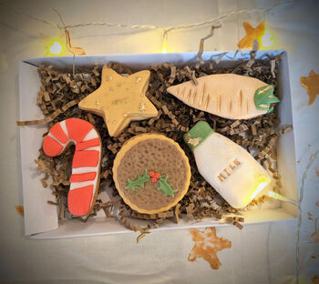Personalised Christmas Eve Cookie Box, 3 of 3