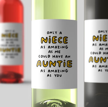 Personalised Wine Label 'Amazing Auntie', 2 of 2