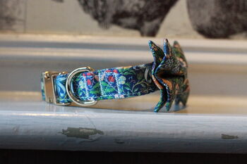 William Morris Strawberry Thief Dog Collar With Bow Tie, 3 of 4