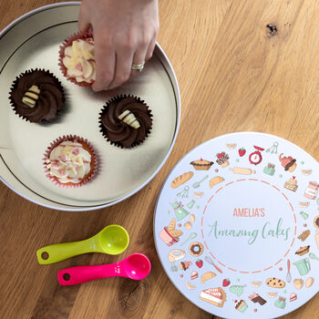 Personalised Cakes And Bakes Cake Tin, 3 of 3