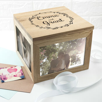 Personalised Couple's Wreath Oak Photo Keepsake Box, 2 of 6