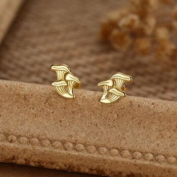 Sterling Silver Chanterelle Mushroom 16 G Flat Back Labret Earrings, 3 of 12