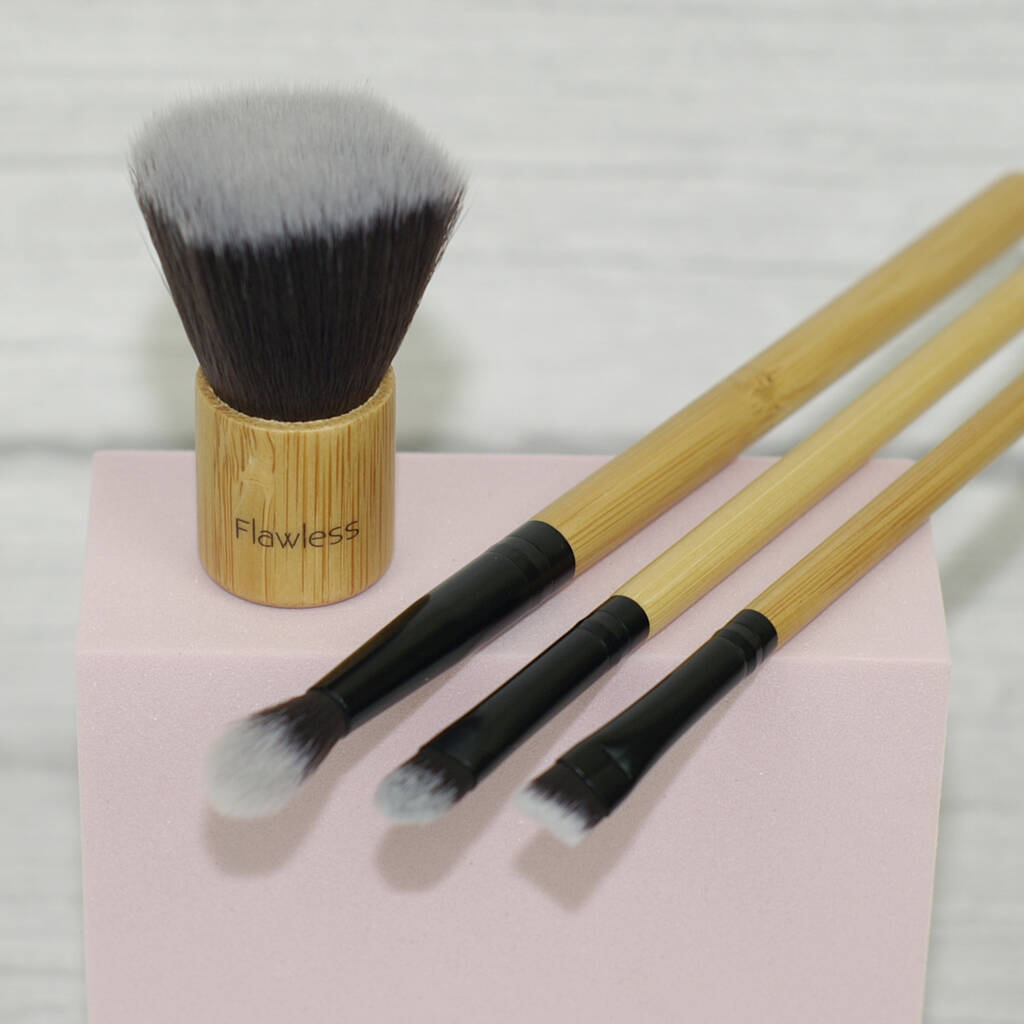 Makeup Brush Set On The Go, 1 of 4