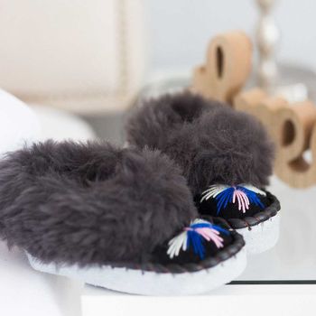 Childrens Dark Grey Sheepers Slippers, 2 of 7