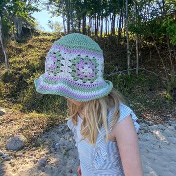 Granny Square Bucket Hat Printable Crochet Guide, 8 of 9
