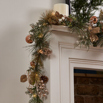 All Aglow Luxury Pre Lit Garland, 3 of 6