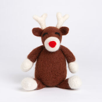 Belle The Reindeer Needle Felt Craft Kit, 6 of 8