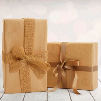 Personalised Thomas Dakin Gin Gift Set Luxury Gift Box, 3 of 5