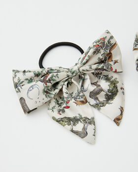 Fable A Night's Tale Scrunchie And Bow Set, 3 of 9