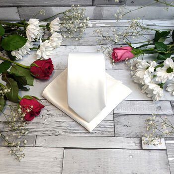 Snowdrop Ivory Wedding Set, 3 of 9