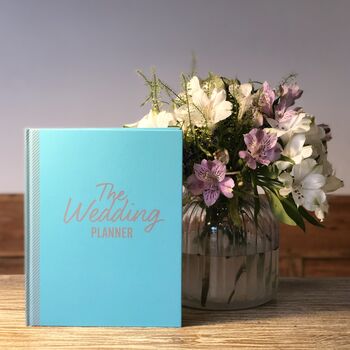 The Ultimate Wedding Planner In Tiffany Blue, 2 of 12