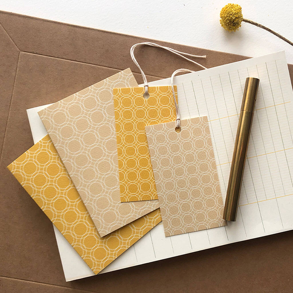 Loop Gold Gift Tags, 1 of 2