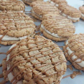 Vegan Lotus Biscoff Cookie Sandwich – Biscoff Sauce, 2 of 2