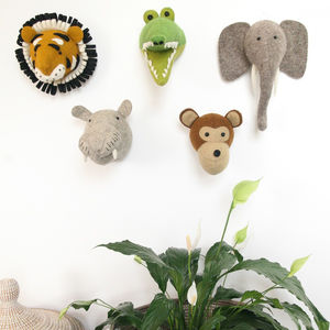 stuffed animal head mounts
