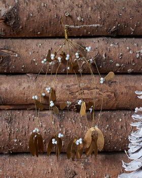 Mistletoe Garland With Antiqued Brass Leaves, 5 of 5