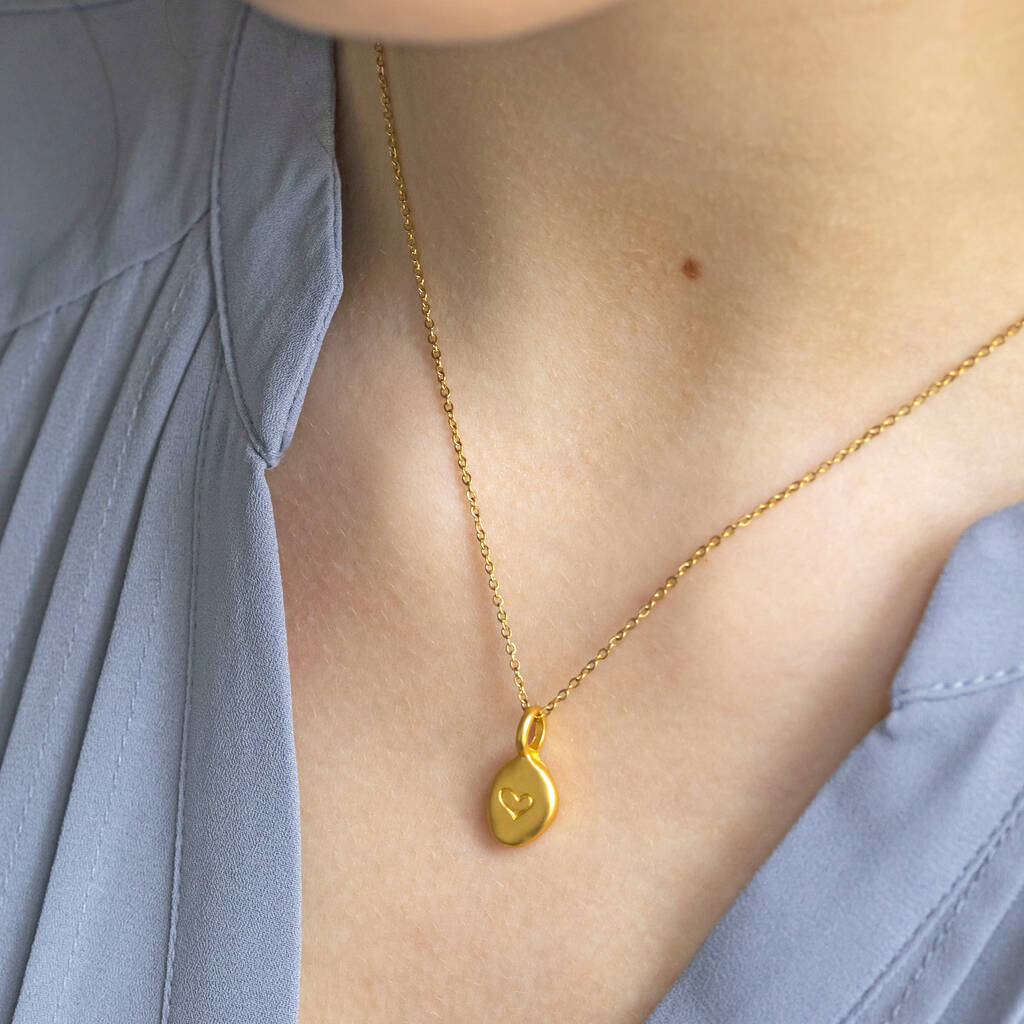 10K Yellow Gold Small Nugget Heart Pendant – Ijaz Jewelers