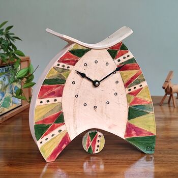Large Mantel Clock In Green And Burgundy Triangle Pattern, 2 of 8