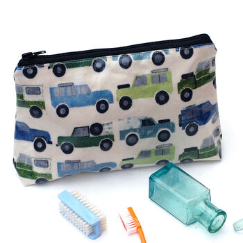 All The Series Land Rover Wash Bags, 2 of 3