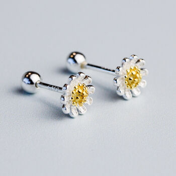Sterling Silver Screw Back Daisy Stud Earrings, 3 of 5