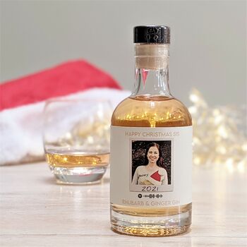 Personalised Photo Flavoured Gin With Music, 3 of 5