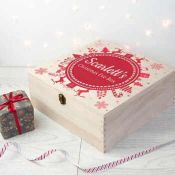 Personalised Christmas Eve Box With Snowflake Wreath, 12 of 12