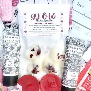 Glowing Mum To Be Maternity Leave Baby Shower Gift Box, 6 of 12