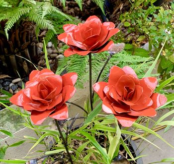 Set Three Red Rose Recycled Metal Flowers Artredrose, 5 of 9
