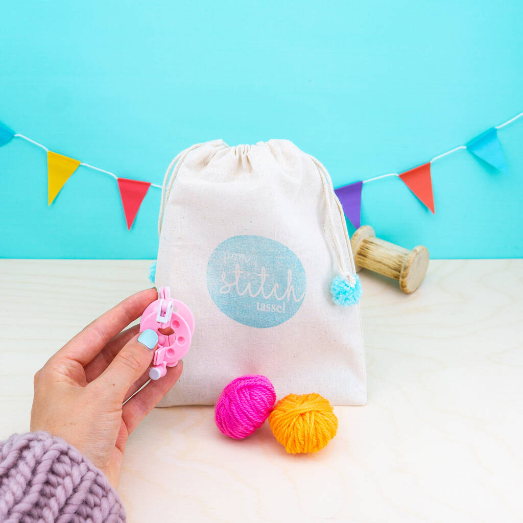 Pom Pom Making Set By Pom Stitch Tassel