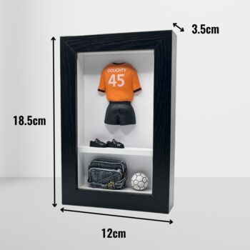 Football Legend KitBox: Doughty: Luton, 4 of 6