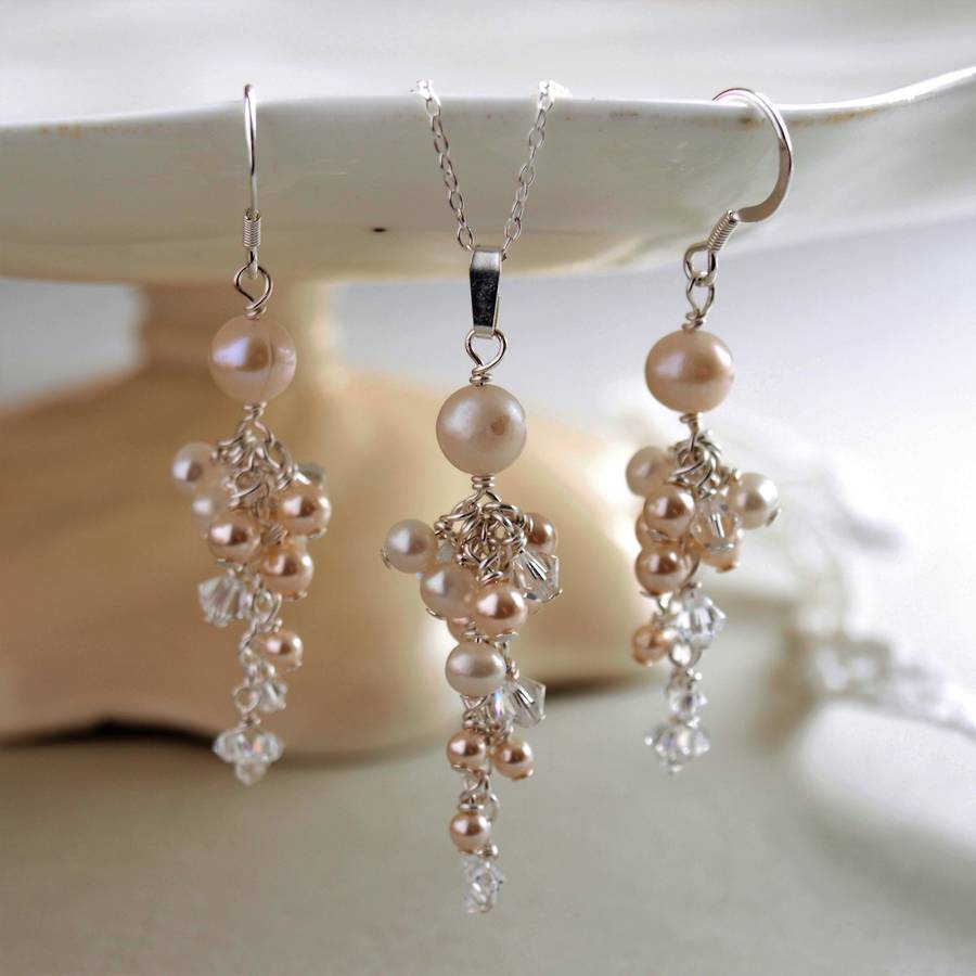 pearl and crystal jewelry