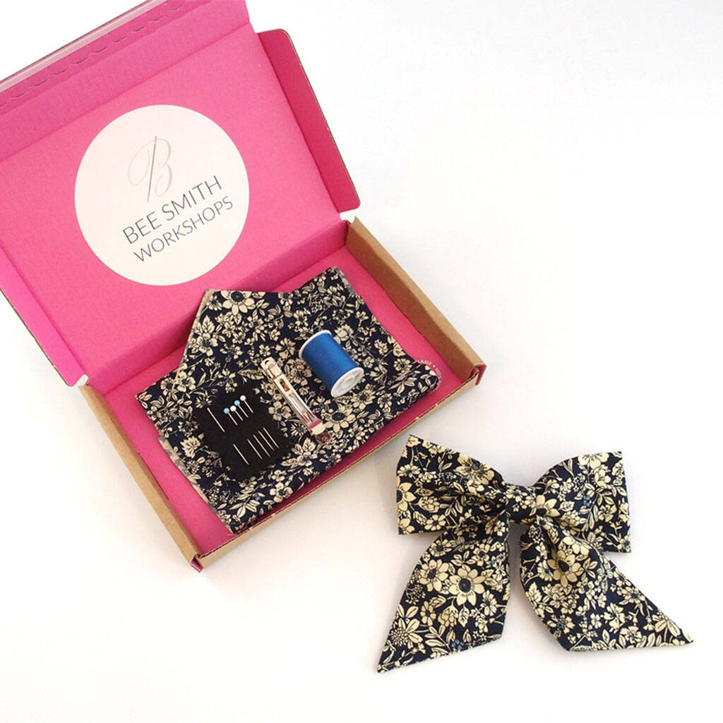 Make Your Own Floral Bow Hairclip Kit, 1 of 6