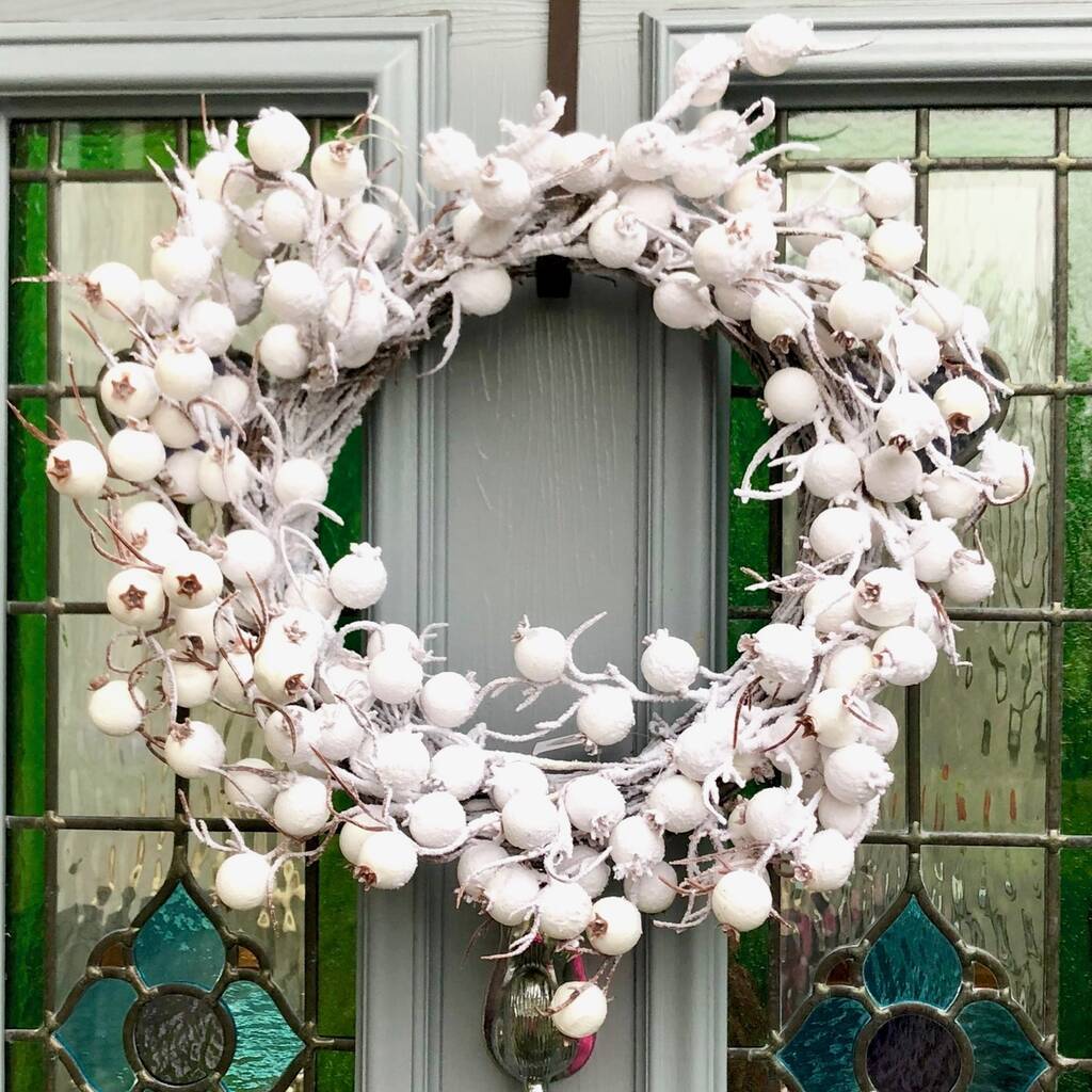 Large White Berry Frosted Wreath By Pink Pineapple Home & Gifts ...