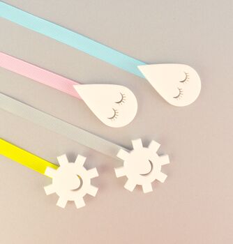 Personalised Rainbow Hair Bow Holder, 9 of 10