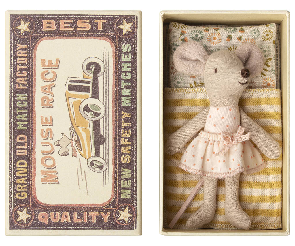 Image of Little Sister Dress Up Mouse In Box