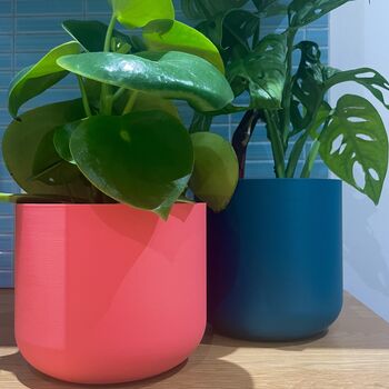 3D Printed Curved Plant Pot – Gardening Gifts, 2 of 9