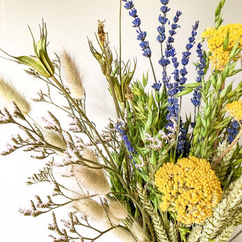 Achillea Lavender Bouquet With Oats 'Lilizu', 5 of 7