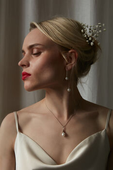 Royal Pearl Calla Lily Pendant, 3 of 3
