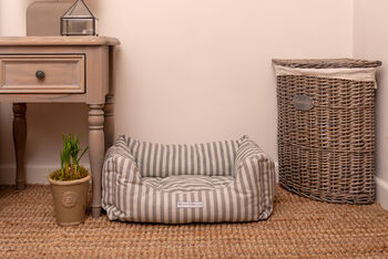 Mutts And Hounds Boxy Dog Bed Grey Stars And Charcoal Stripe Or Flintstripe Brushed Cotton, 6 of 8