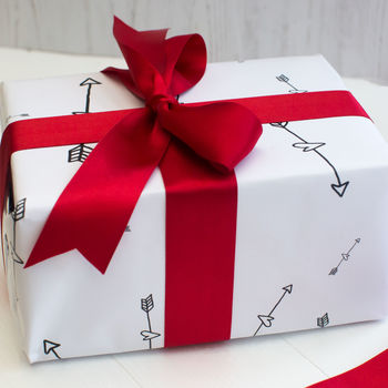 "valentine banners" obrazów stockowych i plików wektorowych royalty valentines wrapping paper by here's to us | notonthehighstreet.com