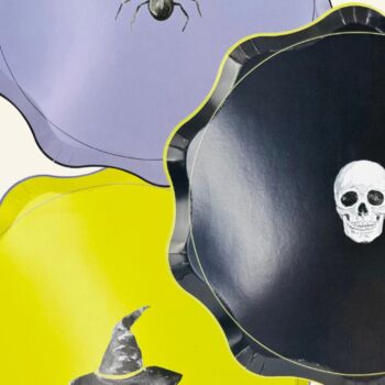 Scalloped Halloween Party Plates X 12, 2 of 2