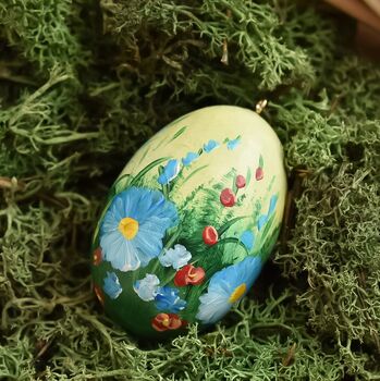 A Hand Painted Easter Egg Decoration, 3 of 5