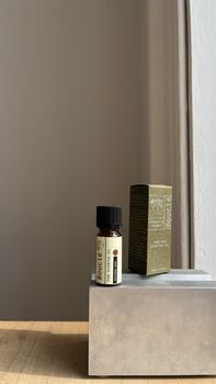 Rosewood Bark Essential Oil, 3 of 7