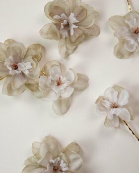 Franny Flower Hair Pins Nude, 3 of 6