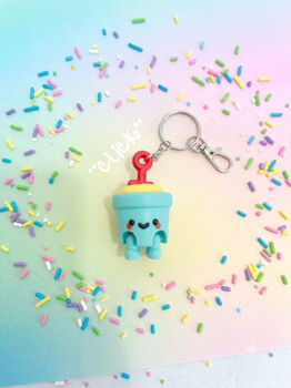 Articulated Bucket And Spade Clicker Fidget Keychain, 2 of 5