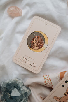 The Goddess Mantra Oracle Deck, 7 of 11