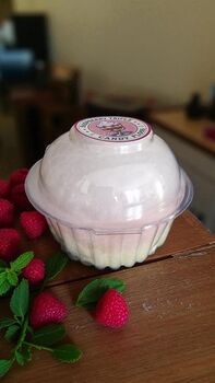 Raspberry Trifle Flavoured Candyfloss With Sprinkles, 2 of 7