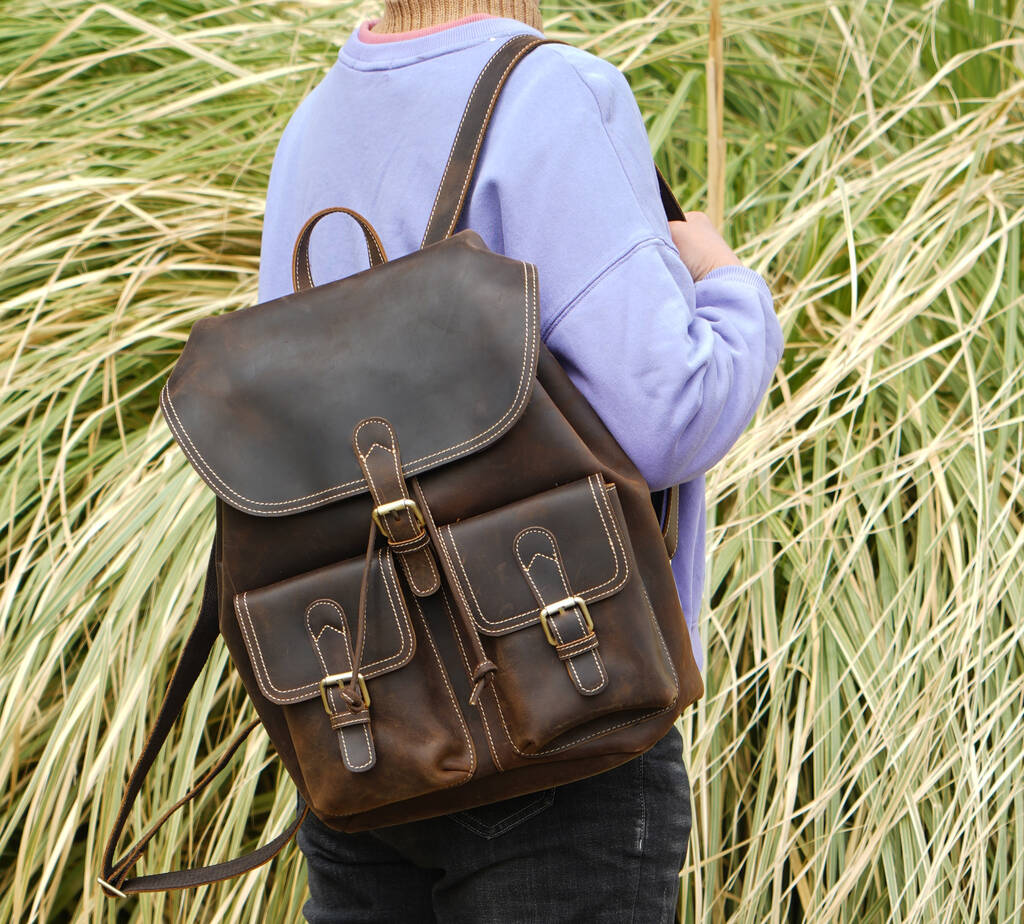 Front Pockets Vintage Look Leather Backpack By EAZO Front Pockets Vintage Look Leather Backpack By EAZO