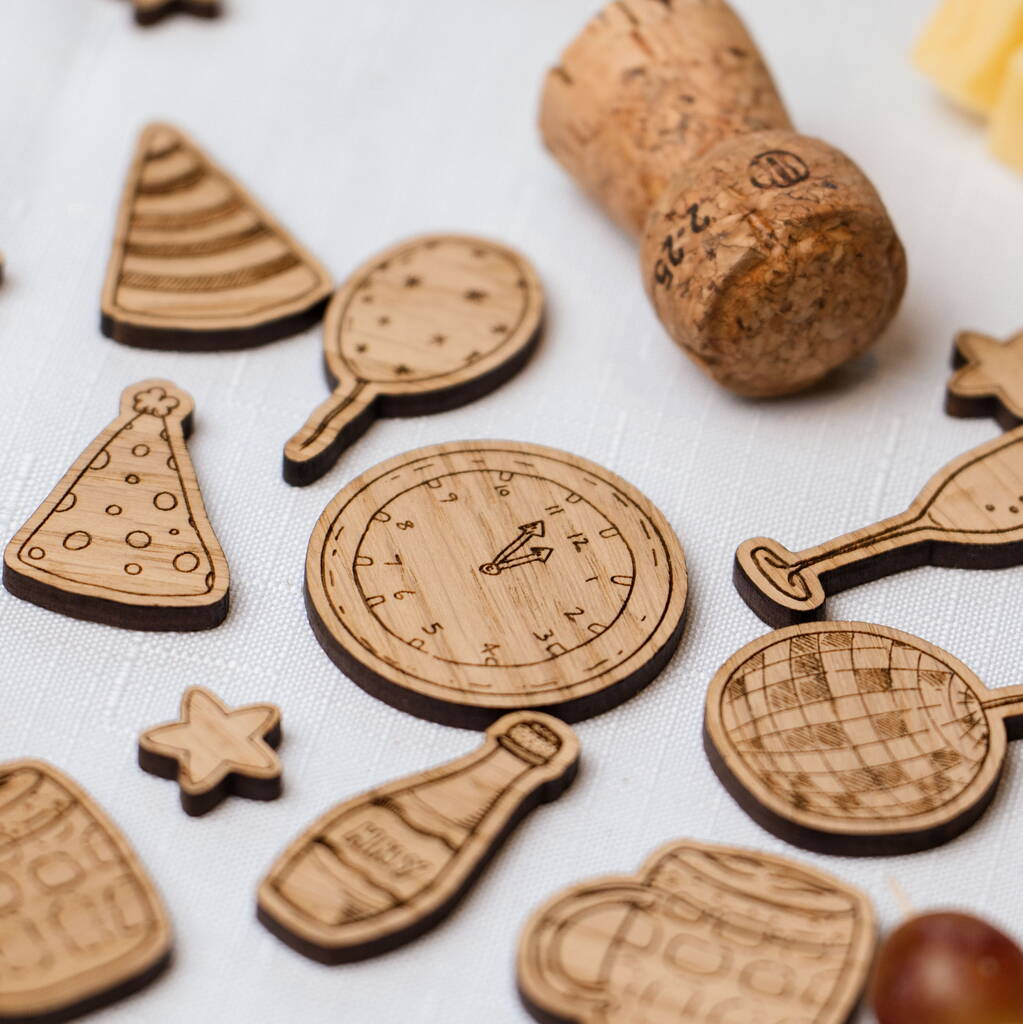 50 Pack Personalised Wooden Table Confetti – Christmas And New Year’s Party Decoration, 1 of 4